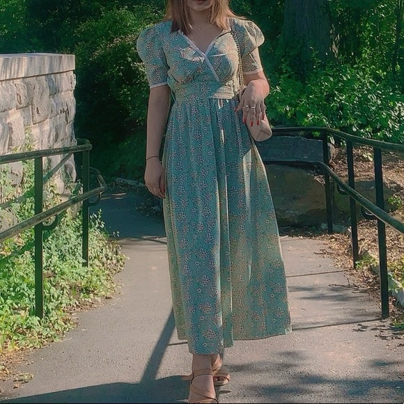 Floral maxi dress - Picture 2 of 4